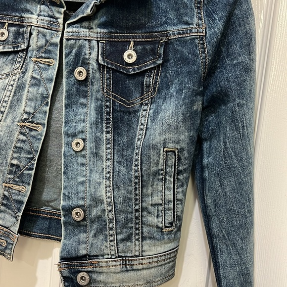 Arizona Jeans Co. denim jacket - Picture 2 of 6